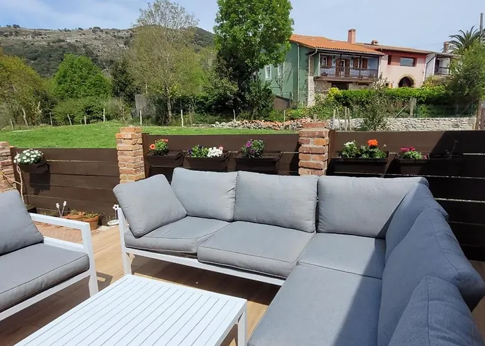 Casa Cerca De Cabarceno En Parque Natural De Pena Cabarga Holiday home