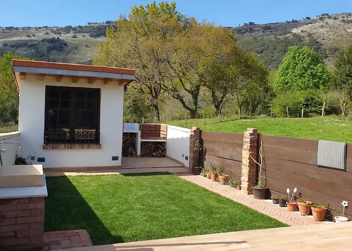 Holiday home Casa Cerca De Cabarceno En Parque Natural De Pena Cabarga