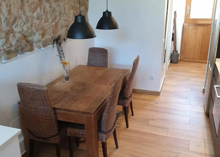 Casa Cerca De Cabarceno En Parque Natural De Pena Cabarga Holiday home *